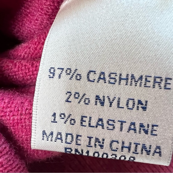 Peter Millar Crown Soft Pullover V-Neck Sweater Cashmere Men Medium NEW 663 - Picture 3 of 3